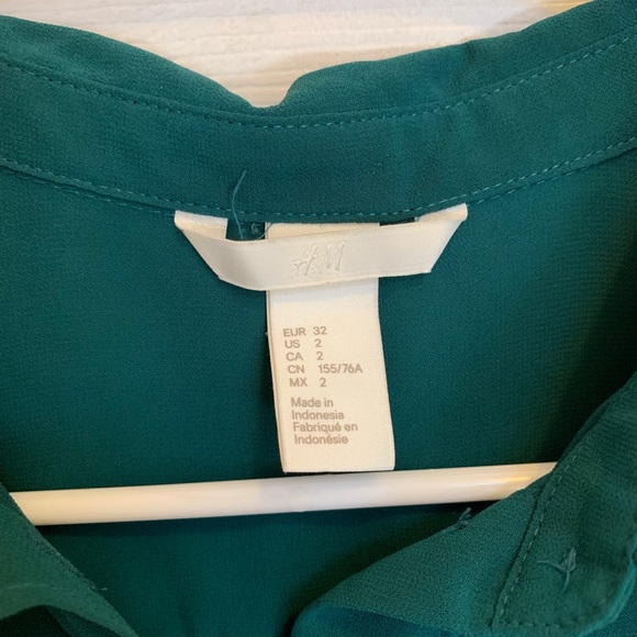 Forest Green Flowy Tank Top Size 2 - Picture 2 of 4